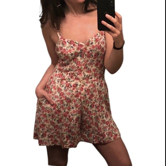 Urban Outfitters Staring At Stars Cross-back Romper 90s Floral Backless Playsuit - Picture 7 of 16